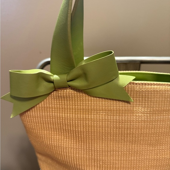 Preston & York Tan and Green Tote with Bow - Picture 2 of 8